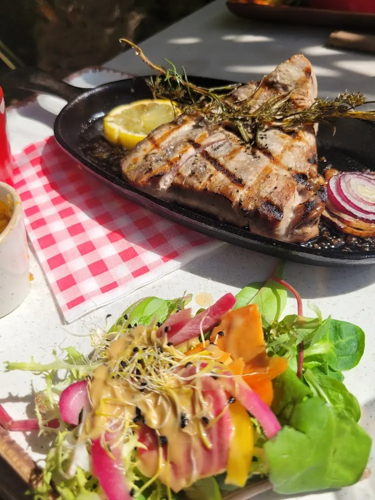 Steak de Thon Grille Sauce Vierge